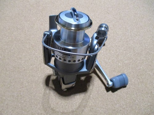 Moulinet De Pêche Shimano Stella 3000 Occasion - Modèle 95, Japon, Pour Mer, Moulinet Tourie (spinning)