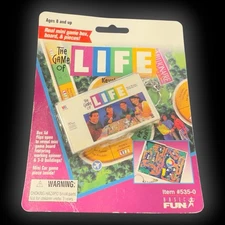 VTG 1998 THE GAME of LIFE KEYCHAIN * NIP Hasbro Item #535-0 MOC * Basic Fun Ring