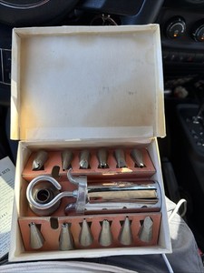 Vintage NUTBROWN DeLuxe Icing Set - COMPLETE - Cake Decorating Tools - England