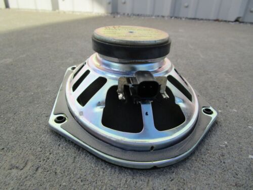 Altavoz puerta izquierda/derecha 08 09 10 11 Ford Focus sedán fabricante de equipos originales A6 - Imagen 5 de 7