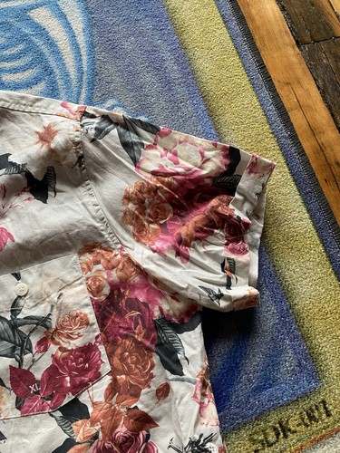 Neu ohne Etikett Modern Amusement Pac Sun Floral Blume Knopfleiste Hemd Herren XL Surf Skate - Bild 5 von 7