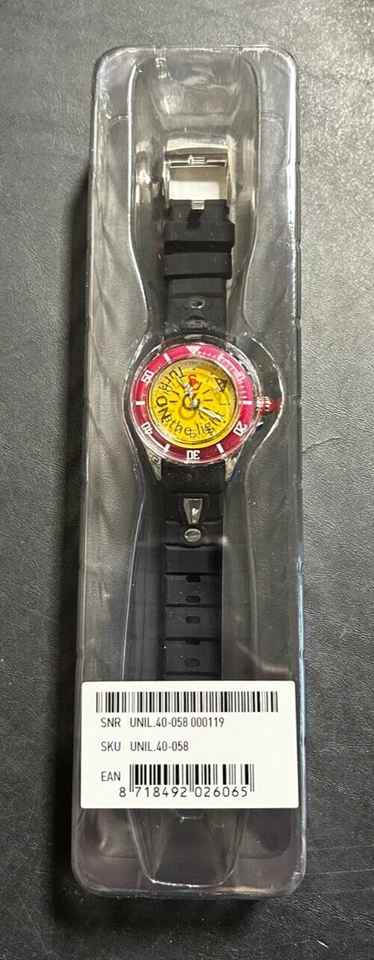 RELOJ SELLADO NCAA USC TROJANS MARCA KYOBE UNIVERSIDAD BANDA NEGRA VENTA AL POR MENOR $190 PEQUEÑO Foto 2 de 4