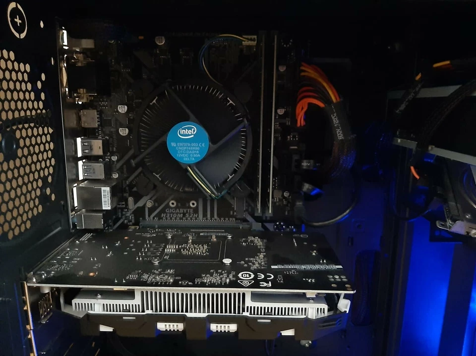 Gaming PC, i5 8500 4.1GHz Turbo, 6 Core, 16GB DDR4 Ram, Nvidia GTX 1050, WIFI - Image 2 of 4