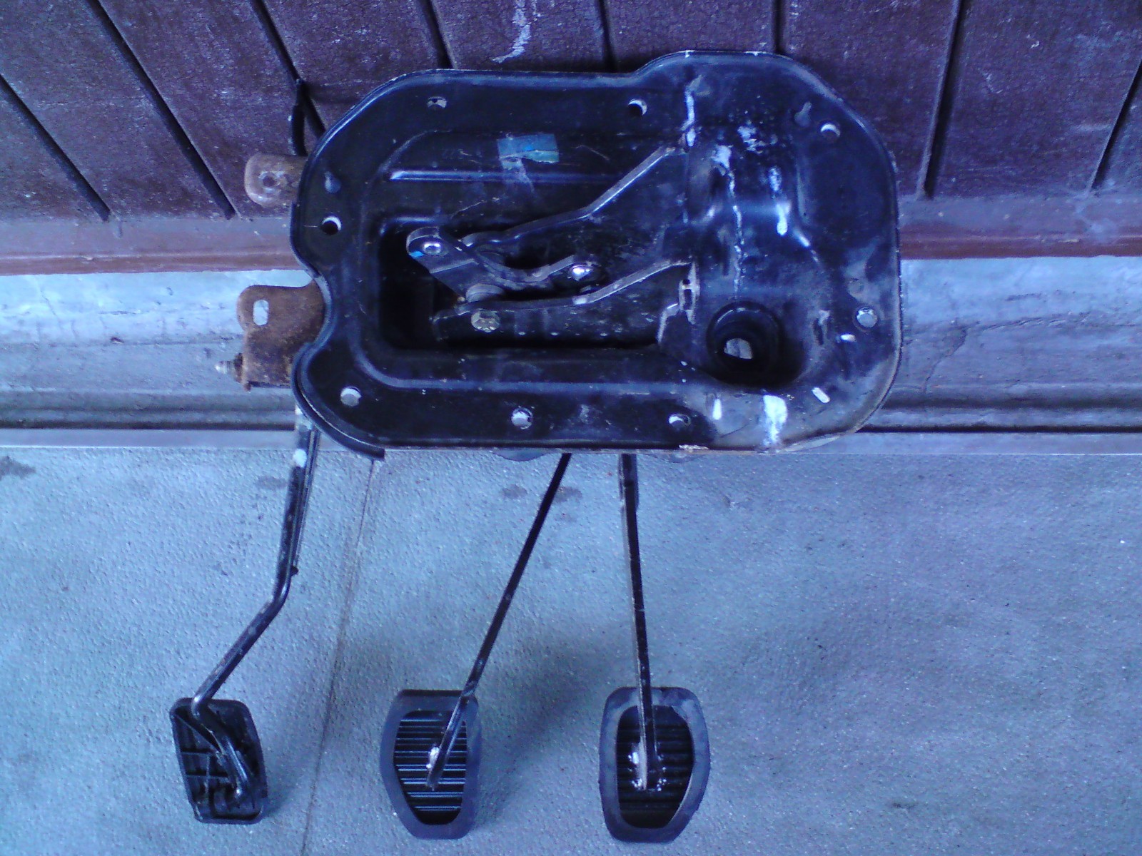 Picture 2 of 2
