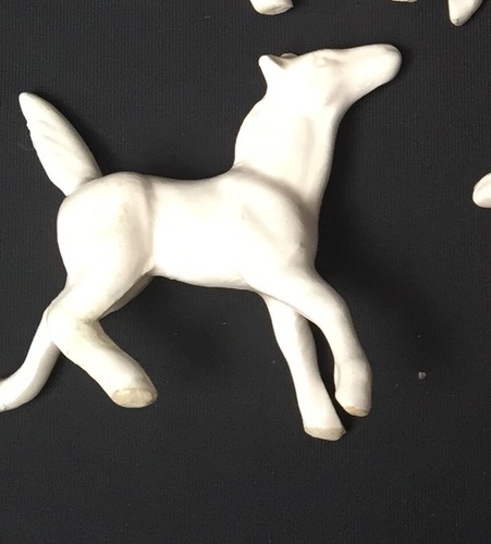 Vintage White Horses 5 Different Poses Japan Ceramic Porcelain - Picture 6 of 11