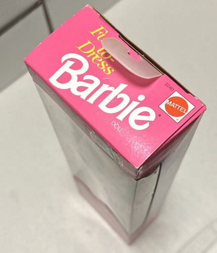 Vintage Mattel Barbie 1992 Fun to Dress and Robe Towel #3240 90's New in Box NIB - Picture 5 of 6