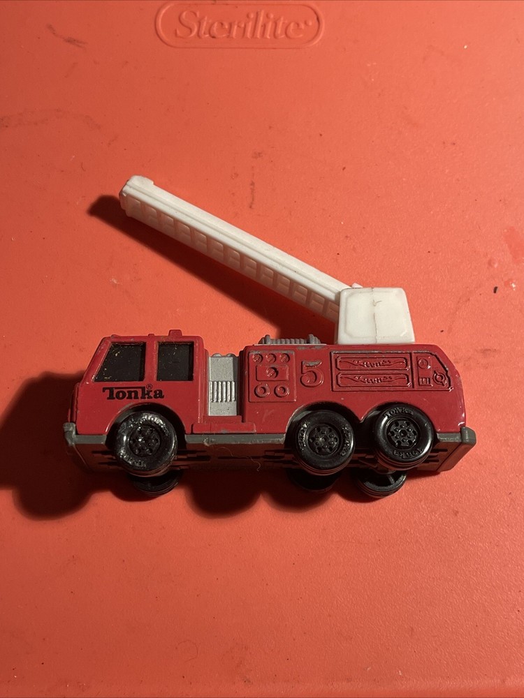 1992 Tonka #5 Fire Truck Mini Die Cast Ladder Vintage Rare Collectible