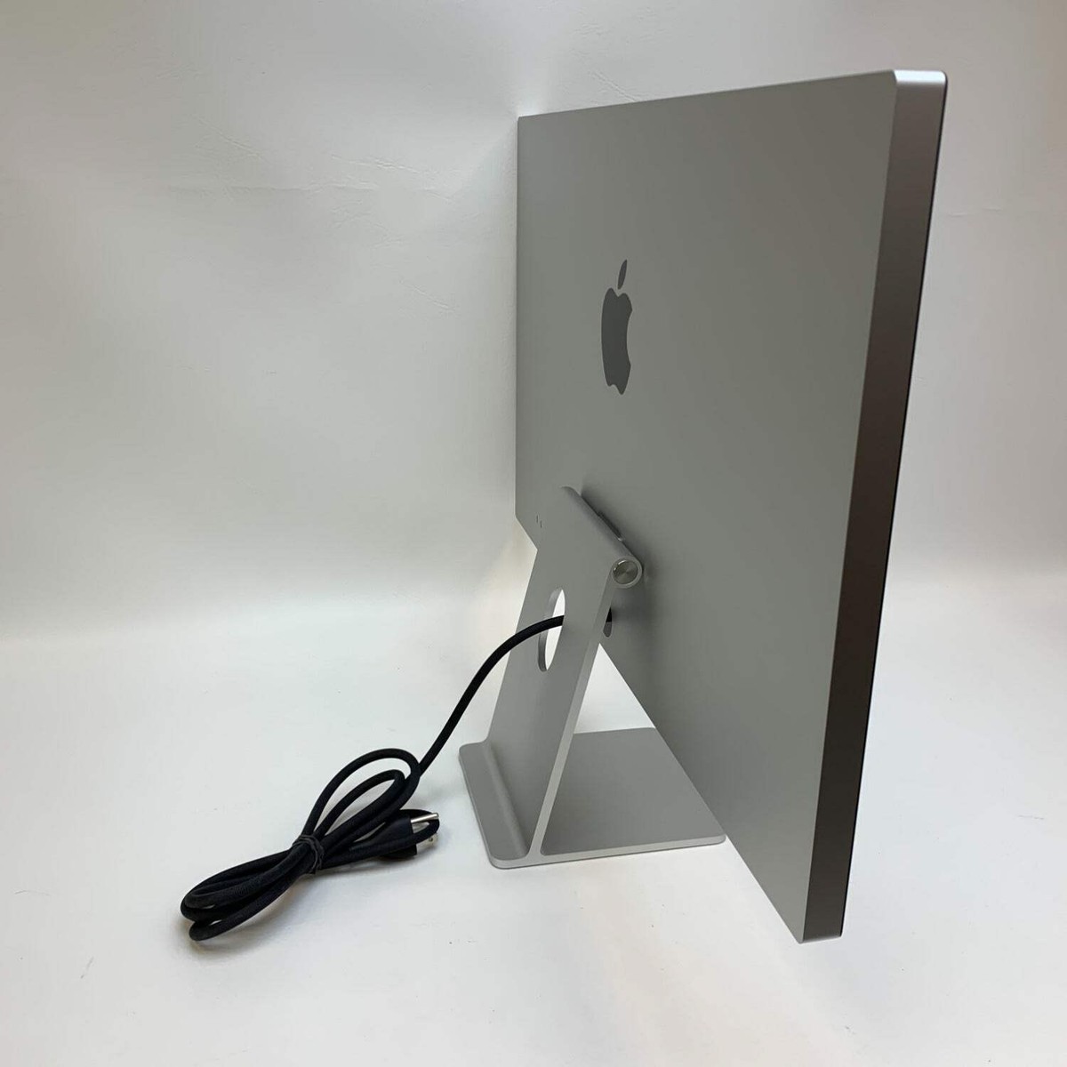 Apple Studio Display 27