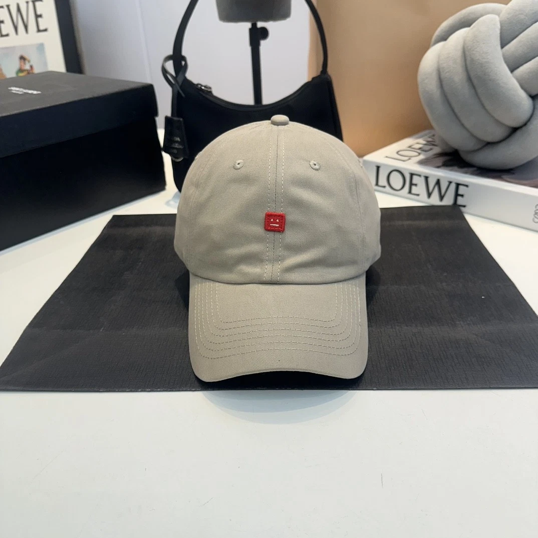 Berretto da baseball Acne Studios nuovo invecchiato sorridente