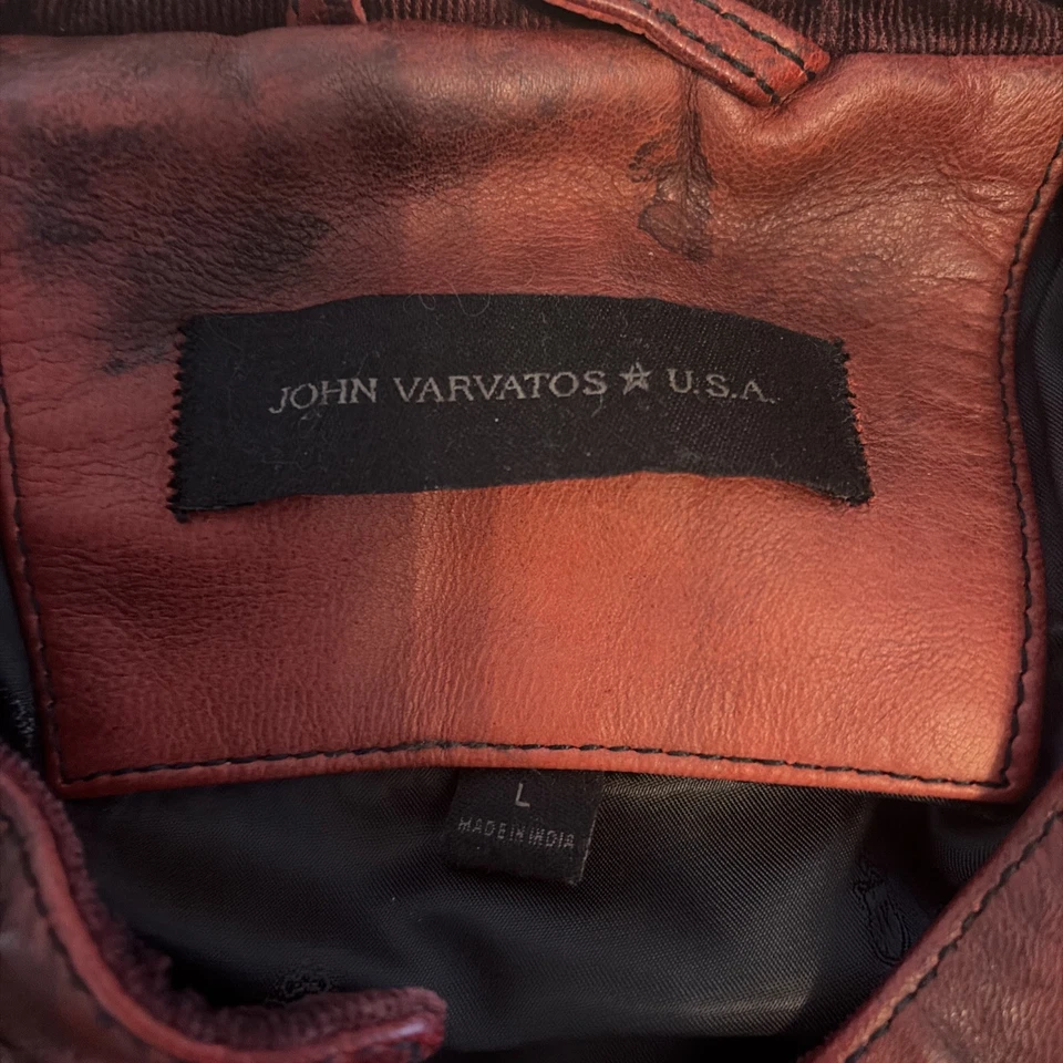 John Varvatos Rojo Granate Múltiple Cremallera Café Corredor Moto Chaqueta de Cuero Para Hombre Talla L Foto 2 de 4