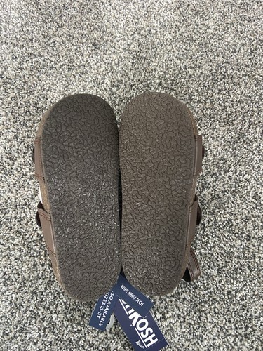 Oshkosh B’gosh Bruno Sandals Toddler Size 12 Brown Adjustable NWT - Picture 4 of 4