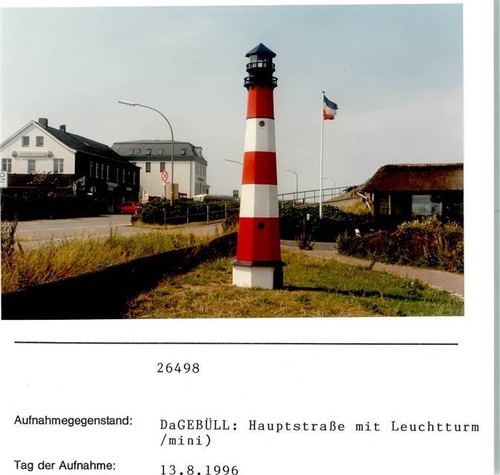 10190524 - 2260 Dagebuell Hauptstrasse mit Leuchtturm mini Foto montiert auf