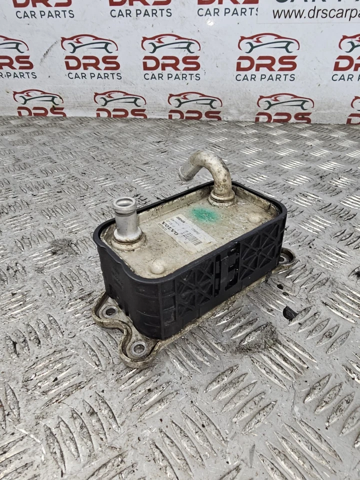 VOLVO V70 MK2 OIL COOLER 2.4 TD D5 S60 XC90 (867797) 2001 - 2007  - Image 2 of 4