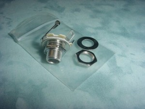 NEW  1/4"(6.35mm) Female Guitar/Bass Output/Input Mono Jack Socket