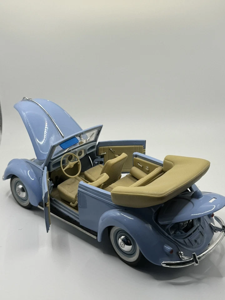 1/18 1951 VOLKSWAGEN CONVERTIBLE, AZUL CLARO (2), POR, MAISTO, ver fotos Foto 2 de 4