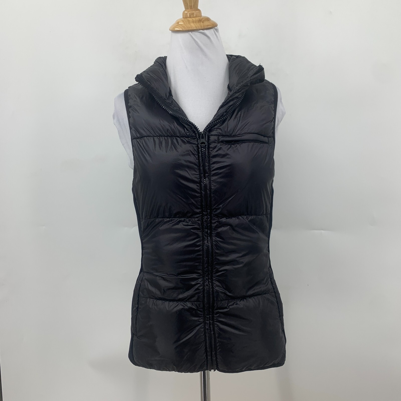 Fabletics Elliot Packable Puffer Jacket Womens S … - image 2