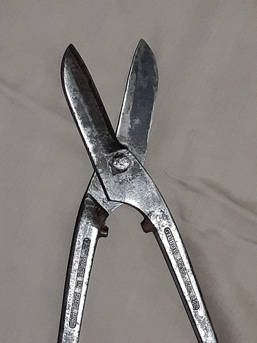 Vintage 12" Scissors 'GILBOW TOOL Co" Tin Snips. Made In England. - Picture 12 of 12