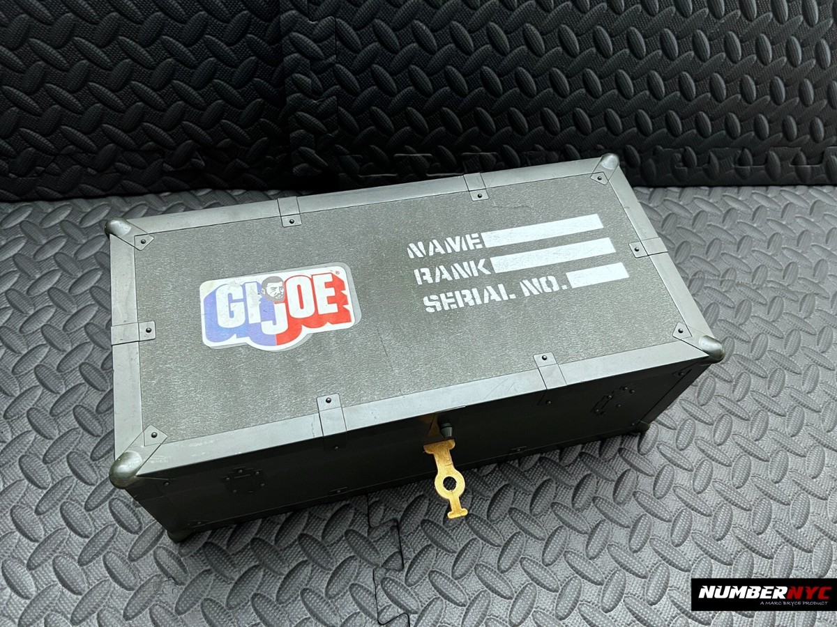 Vintage GI JOE 1975 Army Green Footlocker Storage Tackle Box