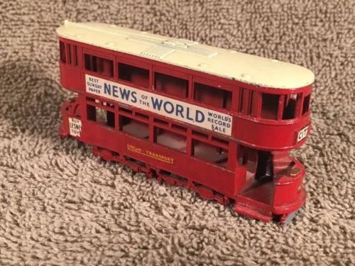 Matchbox Models of Yesteryear No 3 London Transport City Rail News of the World - Image 2 of 4
