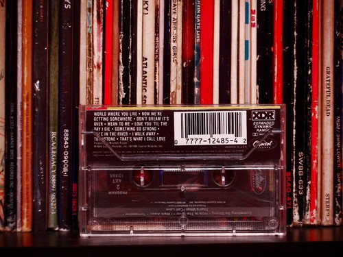 ♫ Crowded House Debut ♫ 1986 Dolby HX Pro XDR Expanded Dynamic Range Cassette - Picture 2 of 2