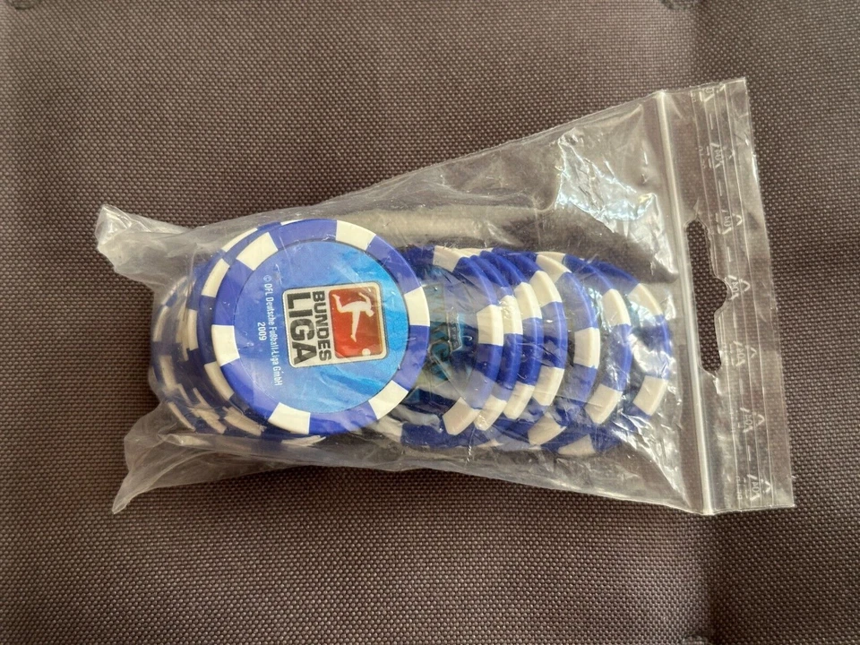 Konvolut Topps Fußball Bundesliga Chipz verschiedene Vereine + Bundesliga Chips - Bild 3 von 3