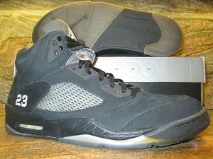 jordan 5 blackout