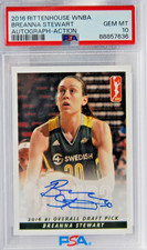 2016 Rittenhouse WNBA Breanna Stewart Autograph-Action PSA 10 RC