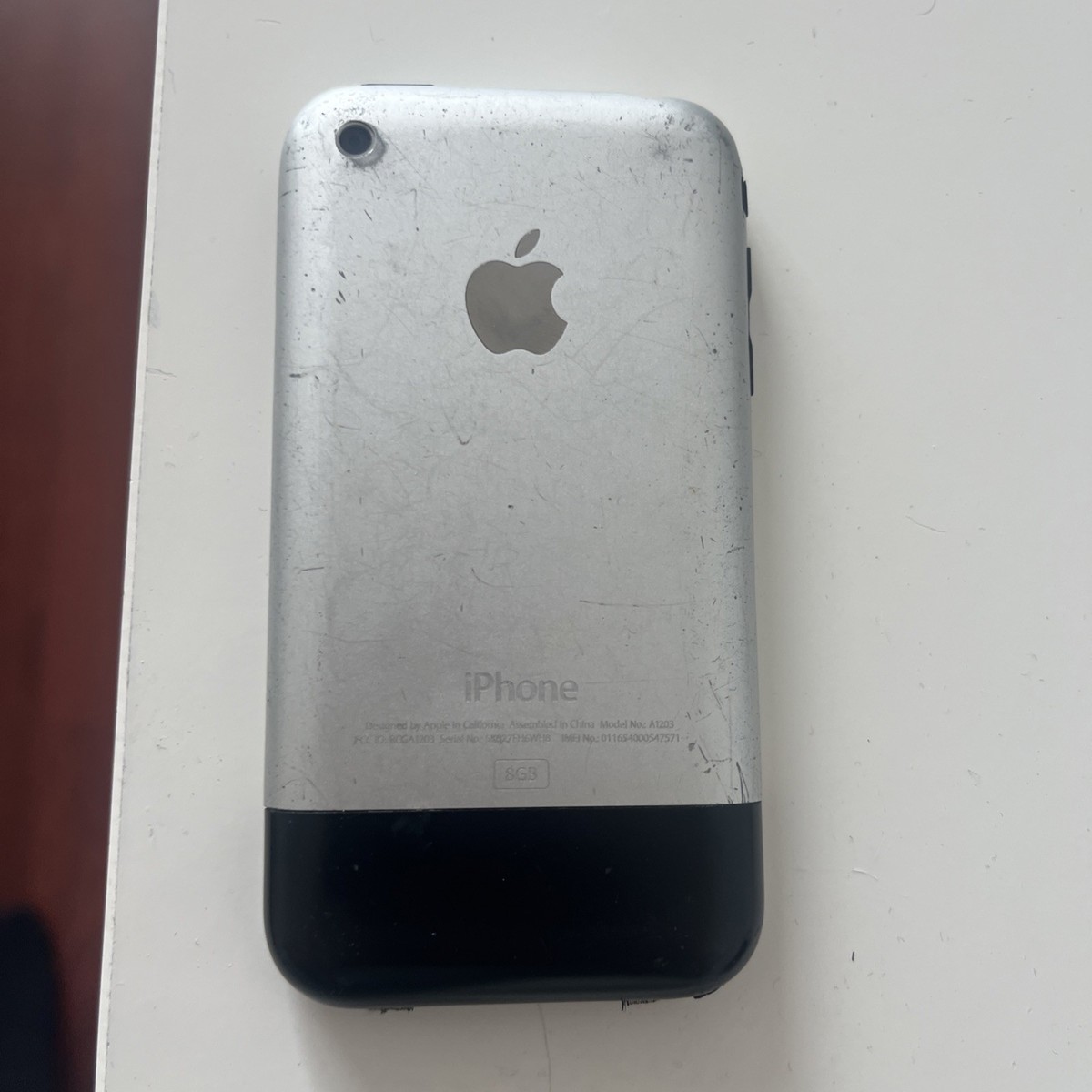 Apple iPhone 1st Generation - 8GB Black A1203 (GSM) 2G MA712LL/A