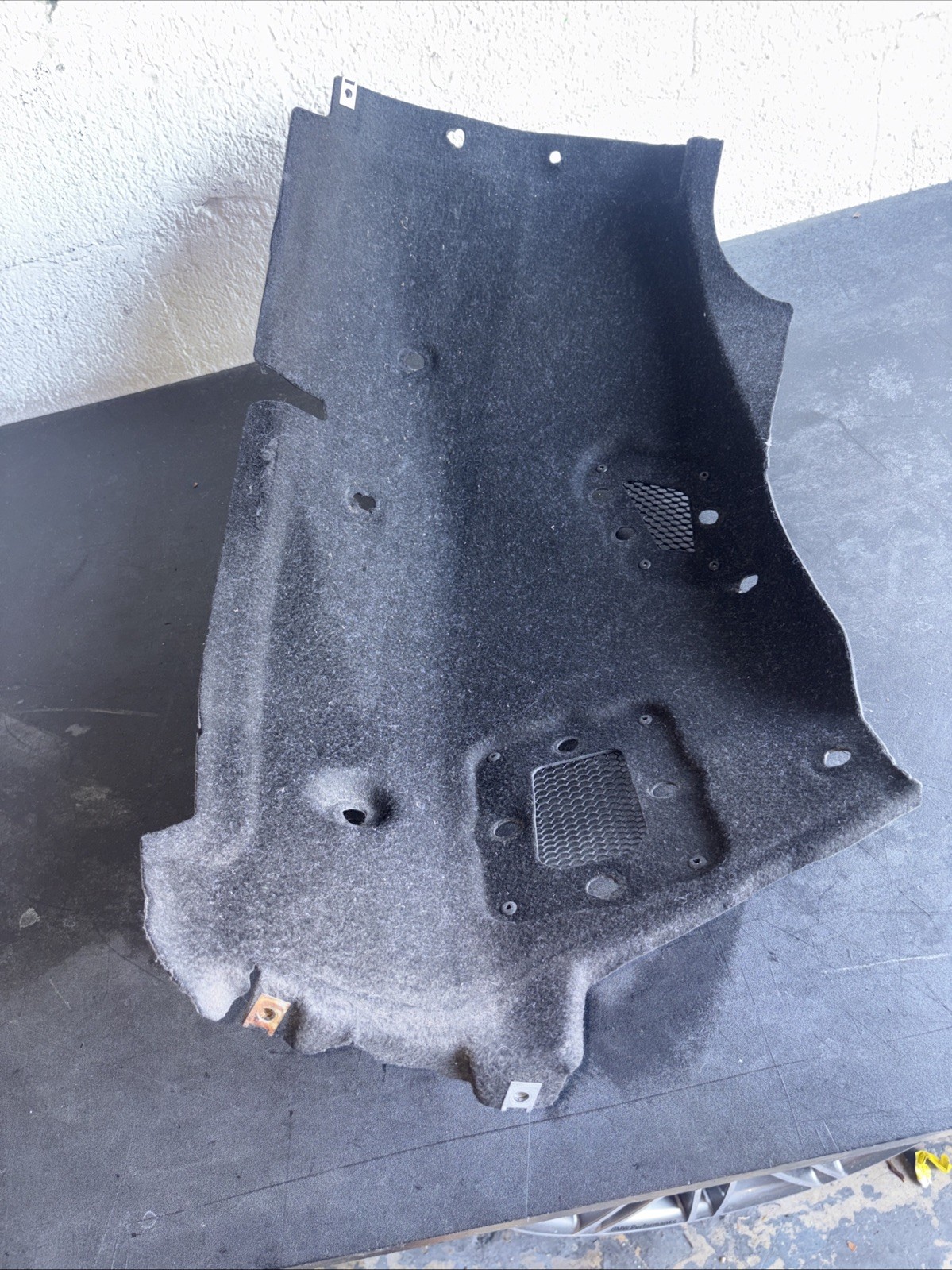 Ferrari 812 Superfast Front Right Wheelhouse P/N 088064400