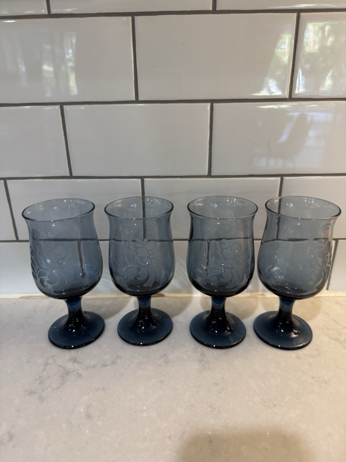 Pfaltzgraff Folk Art Blue Wine Goblets Set of 4 with Etched Bird Design