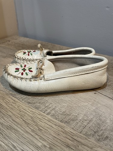 1960’s Vintage Leather Beaded Child Moccasins Shoe Lace Tie Slip On Shoes - Picture 5 of 9