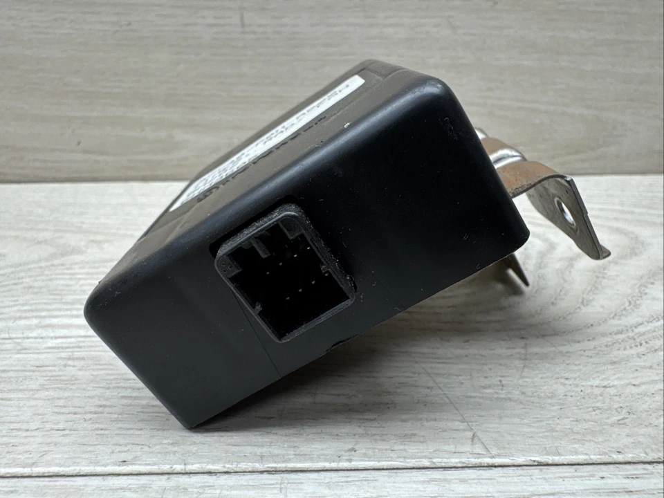 Módulo de ventilador de radiador temporizador de relé ACURA TL 2002 37740-P0H-A000 OEM Foto 2 de 3