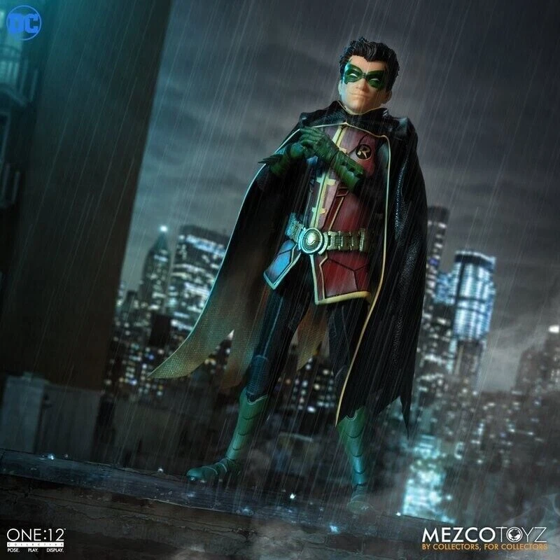 Mezco Batman Robin 1:12 Scale Action Figure Model Toy Collection Gift In Stock - Image 3 of 4