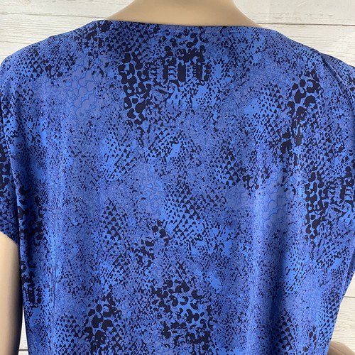 Alfani Intimates Essentials Top XL blau schwarz Schlangenleder Print Kurzarm Shirt - Bild 10 von 12