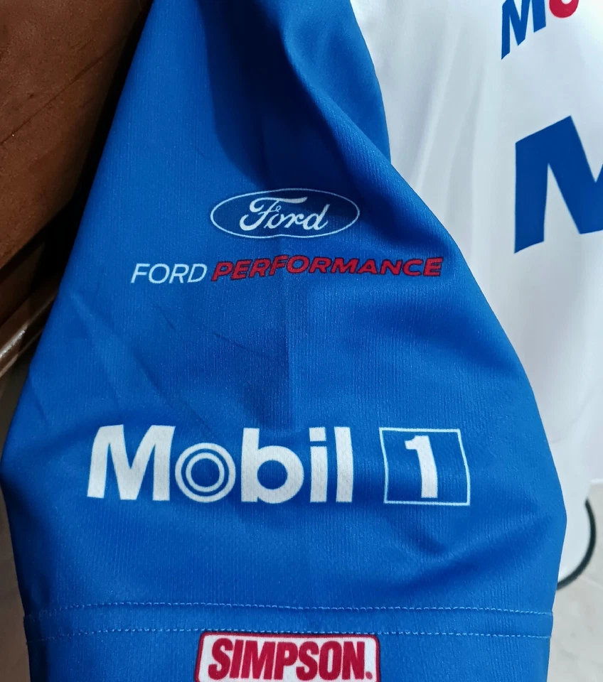 Camisa NASCAR Clint Bowyer Stewart-Haas Racing Team Issue Large Mobil 1 Ford Crew - Imagem 4 de 4