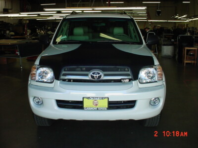 Colgan T-Style Hood Bra Mask Fits Toyota Sequoia 2005-2007 05 06 07