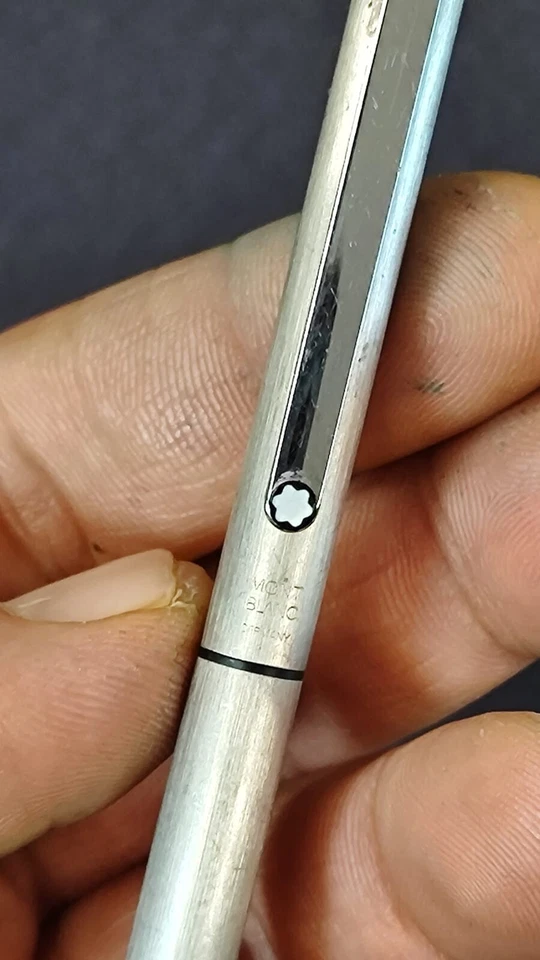 万宝龙S系列超薄不锈钢CT圆珠笔 — 第 4/4 张图片