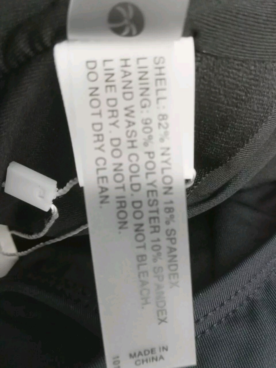 Foto 12 di 14