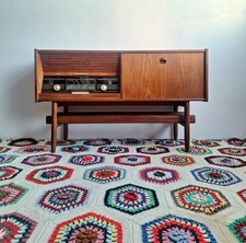 Enfilade vintage radio et tourne disques Philips, meuble design scandinave teck
