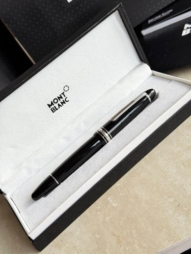 Montblanc Grand Class Classic Silver Nib Fountain Pen Black