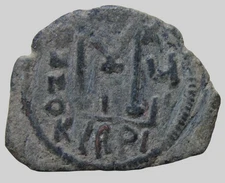 BYZANTINE. BRONZE FOLLIS. HERACLIUS,  610-641 AD.  CYPRUS MINT.