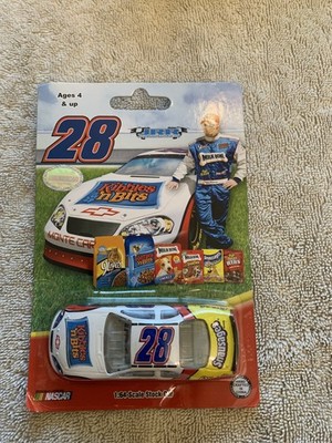 Motorsports Authentics Robert Richardson #28 Kibbles 'n Bits 1:64 Scale Diecast