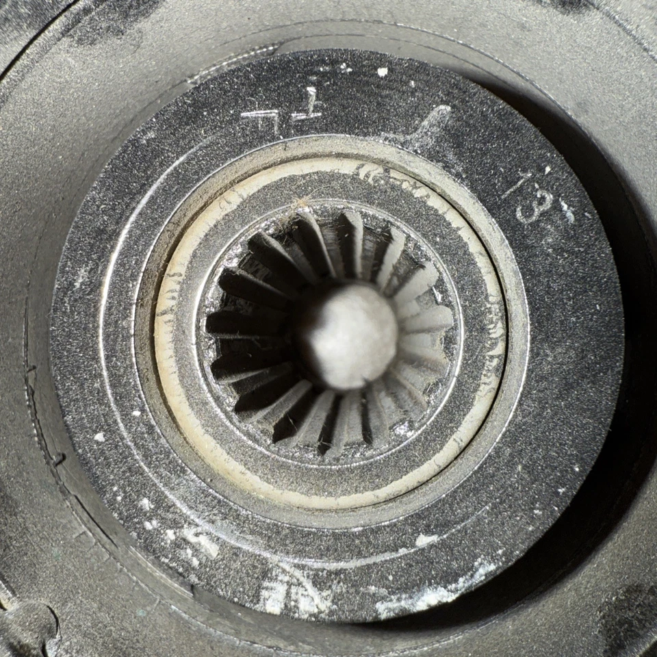 Hélice derecha de acero inoxidable Quicksilver/Mercury 13P DOS HOJAS Foto 2 de 4