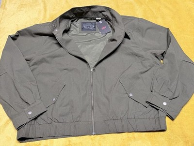 LEVIS JACKET MEN ,size XL ,zip Up 