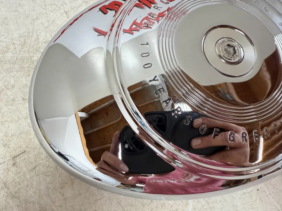 2003 HARLEY ELECTRA GLIDE 100th Anniversary Air Cleaner Housing Chrome Cover - Image 3 of 4