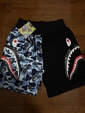 A Bathing Ape BAPE Men s L Black Camo Shark Graphic Sweat Shorts