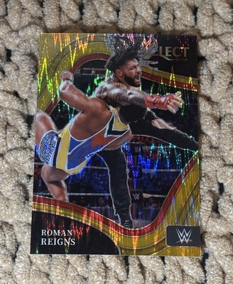 2022 Panini Select  - Roman Reigns - Ringside - Gold Flash /10    