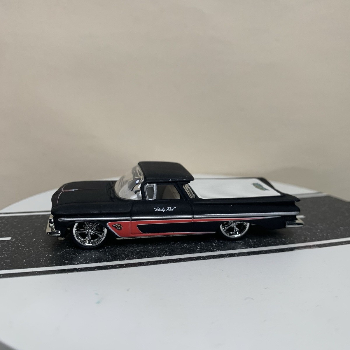 Jada Toys Road Rats 1959 Chevy El Camino Rat Rod Matte Black/Red w