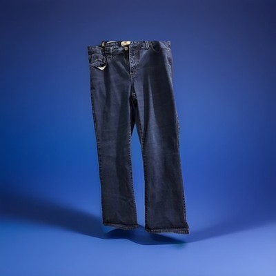 Levi s Women s 512 Bootcut Dark Wash Perfectly Shaping Jeans Sz 20 W