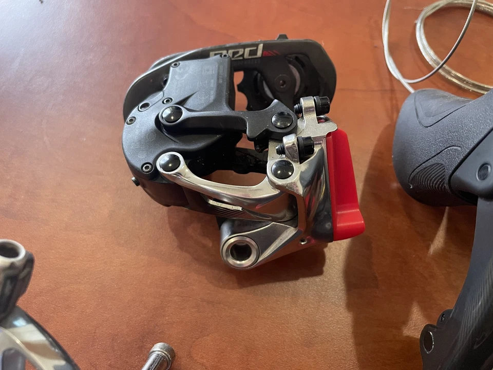 SRAM Red 11 Speed Wireless Electronic eTap Rim Brake Groupset - Image 4 of 4